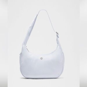 Lululumon City Essentials Shoulder Bag 4L